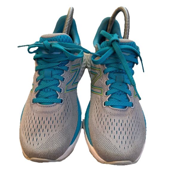 New Balance Fresh Foam 880 womans W880S11 Grey/blue Athletic Running Shoe sz 7 - Picture 2 of 9